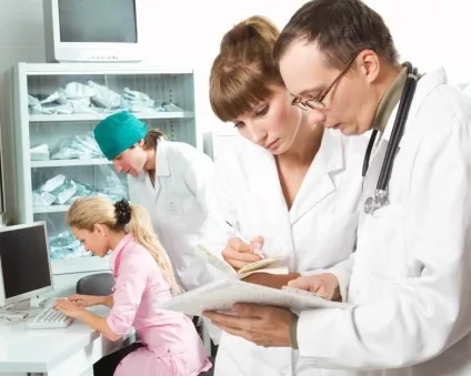 Кішка, яка врятувала покинутої дитини (кішка) Кішка, яка врятувала покинутої дитини
