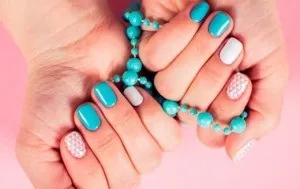 Красивий яскравий манікюр на короткі нігті кращі ідеї (короткі) Красивий яскравий манікюр на короткі нігті кращі ідеї