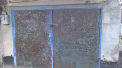 Фарба для гаражних воріт відео-інструкція з фарбування гаража, чим і як пофарбувати, фото (фарба) Фарба для гаражних воріт відео-інструкція з фарбування гаража, чим і як пофарбувати, фото