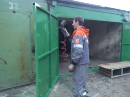 Фарба для гаражних воріт відео-інструкція з фарбування гаража, чим і як пофарбувати, фото (воріт) Фарба для гаражних воріт відео-інструкція з фарбування гаража, чим і як пофарбувати, фото