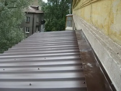 Дах на балконі панельного будинку, поради з монтажу, вибір типу конструкції даху балкона, як (типу) Дах на балконі панельного будинку, поради з монтажу, вибір типу конструкції даху балкона, як