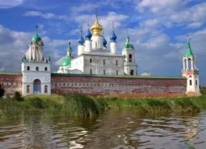 Куди поїхати відпочивати в серпні вУкаіни (росії) Куди поїхати відпочивати в серпні вУкаіни
