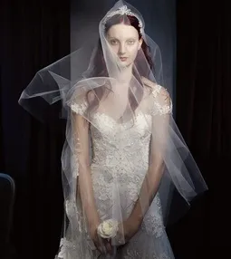 Культові весільні сукні monique lhuillier (стиль) Культові весільні сукні monique lhuillier