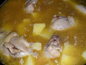 Курячі гомілки, тушковані з картоплею, приготуй, сподобається! (Картопля) Курячі гомілки, тушковані з картоплею, приготуй, сподобається!