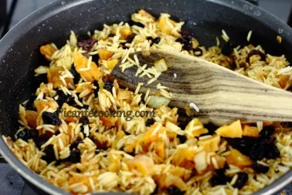 Курка фарширована рисом і сухофруктами, picantecooking (рисом) Курка фарширована рисом і сухофруктами, picantecooking