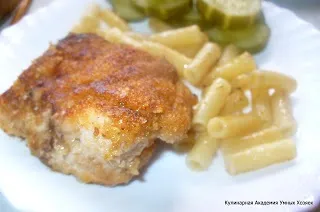 Курка смажена в сухарях ~ кулінарна академія розумних господинь (курка) Курка смажена в сухарях ~ кулінарна академія розумних господинь