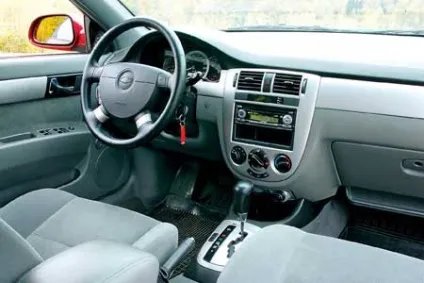 Lacetti салон