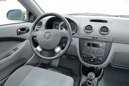 Lacetti салон