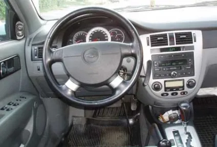 Lacetti салон