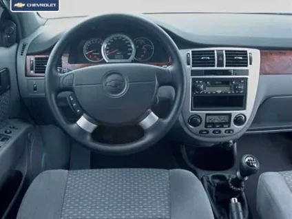 Lacetti салон