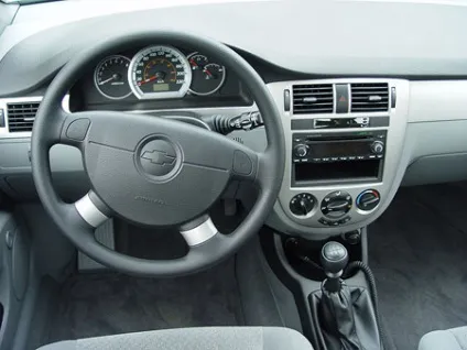 Lacetti салон