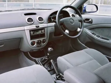 Lacetti салон