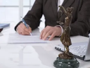 Спадкування за правом представлення (успадкування правом представлення) Спадкування за правом представлення