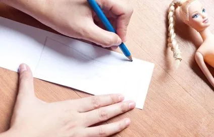 Легкий спосіб зробити викрійку для сукні ляльки (викрійку) Легкий спосіб зробити викрійку для сукні ляльки