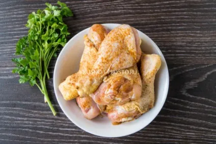Ледачі курячі ніжки з рисом і кукурудзою (ледачі) Ледачі курячі ніжки з рисом і кукурудзою