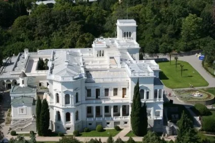 Лівадійський палац історія архітектурні особливості як дістатися (Лівадійський палац історія архітектурні особливості як дістатися фото ціна) Лівадійський палац історія архітектурні особливості як дістатися