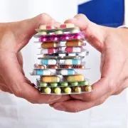 Кращі ліки і препарати від грибка нігтів на руках (руках) Кращі ліки і препарати від грибка нігтів на руках