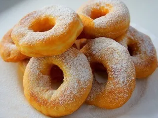 Кращі місця, де продають гарячі пончики