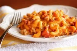 Макарони з курячим філе