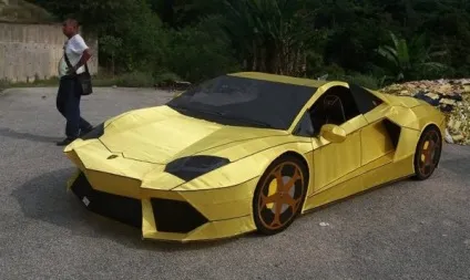 Малайзійський дизайнер створив повнорозмірну копію lamborghini з паперу, щоб спалити її (дизайнер) Малайзійський дизайнер створив повнорозмірну копію lamborghini з паперу, щоб спалити її