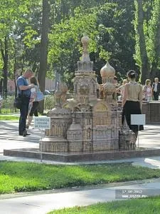 Мам, я хочу поїхати звідси в пітер (розповідь) Мам, я хочу поїхати звідси в пітер