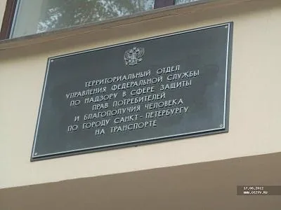 Мам, я хочу поїхати звідси в пітер (я) Мам, я хочу поїхати звідси в пітер