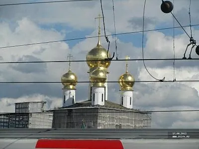 Мам, я хочу поїхати звідси в пітер (звідси) Мам, я хочу поїхати звідси в пітер