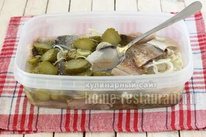 Маринований оселедець в домашніх умовах по-польськи