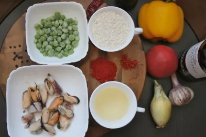 Класична паелья з куркою і морепродуктами - як приготувати паелью в домашніх умовах, (морепродуктами) Класична паелья з куркою і морепродуктами - як приготувати паелью в домашніх умовах,