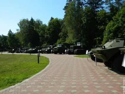 Меморіальний комплекс - партизанська поляна - (брянск), клуб мандрівників Лукас тур (комплекс) Меморіальний комплекс - партизанська поляна - (брянск), клуб мандрівників Лукас тур