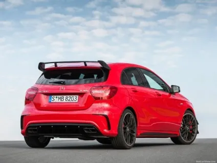 Mercedes a45 amg 2016-2017 фото ціна і комплектації, технічні характеристики і відео тест драйв (mercedes) Mercedes a45 amg 2016-2017 фото ціна і комплектації, технічні характеристики і відео тест драйв