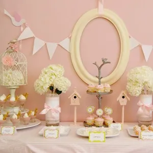 Модний тренд candy bar або солодкий стіл на весілля