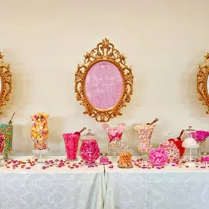 Модний тренд candy bar або солодкий стіл на весілля
