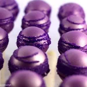 Модний тренд candy bar або солодкий стіл на весілля