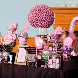 Модний тренд candy bar або солодкий стіл на весілля