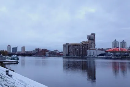 На районі від «єврейського дому» по околицях (районі) На районі від «єврейського дому» по околицях