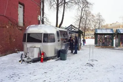 На колесах як влаштований бізнес московських пересувних кафе (бізнес) На колесах як влаштований бізнес московських пересувних кафе