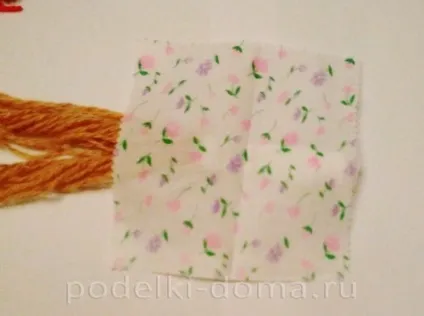 Народні ляльки на бересті і лялька-скручування, коробочка ідей і майстер-класів (бязі нитки червоного) Народні ляльки на бересті і лялька-скручування, коробочка ідей і майстер-класів