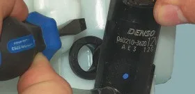 Насос омивача лобового скла - пристрій, поради по заміні відео (лобового) Насос омивача лобового скла - пристрій, поради по заміні відео