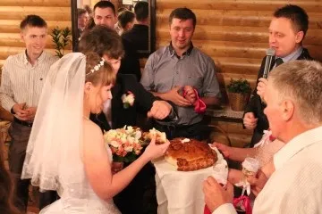Необхідні весільні прикмети, які повинна знати наречена перед одруженням (які) Необхідні весільні прикмети, які повинна знати наречена перед одруженням
