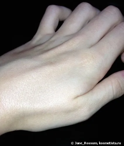 Невидима крем-пудра invisible fluid makeup (відтінок 2wn1) від estée lauder відгуки