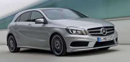 Новий mercedes a-класу перетворився на - звичайний хетчбек (geneve2012) Новий mercedes a-класу перетворився на - звичайний хетчбек