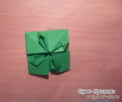 Об'ємне 3d орігамі «колесо огляду» - шлях орігамі (складаємо) Об'ємне 3d орігамі «колесо огляду» - шлях орігамі