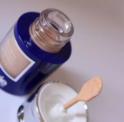 Оновлений la prairie skin caviar concealer foundation spf 15 (prairie) Оновлений la prairie skin caviar concealer foundation spf 15