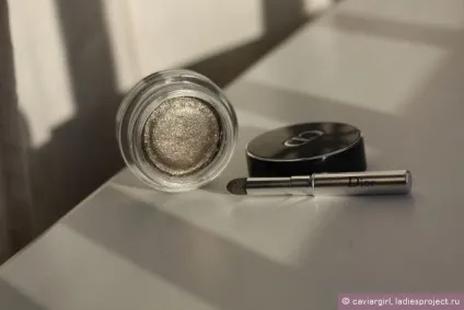 Огляд кремових тіней dior, chanel, shiseido, maybelline - порівняння косметики (мас-маркет) Огляд кремових тіней dior, chanel, shiseido, maybelline - порівняння косметики