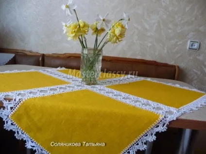Обв'язування тканини гачком і з'єднання окремих фрагментів в полотно (серветка) Обв'язування тканини гачком і з'єднання окремих фрагментів в полотно