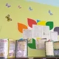 Оформлення виставки дитячих виробів в приймальні