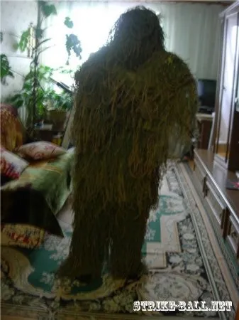 Одежинка для снайпера або саморобний костюм гіллі (ghillie) - страйкбол (місцем) Одежинка для снайпера або саморобний костюм гіллі (ghillie) - страйкбол