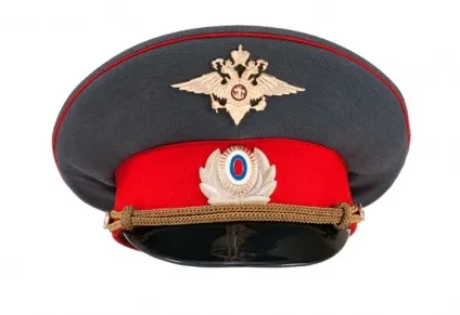 Офіцер - де вчитися, зарплата, переваги професії - 