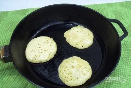 Оладки на дріжджах (рецепт на кефірі) - покроковий рецепт з фото на (рецепт) Оладки на дріжджах (рецепт на кефірі) - покроковий рецепт з фото на